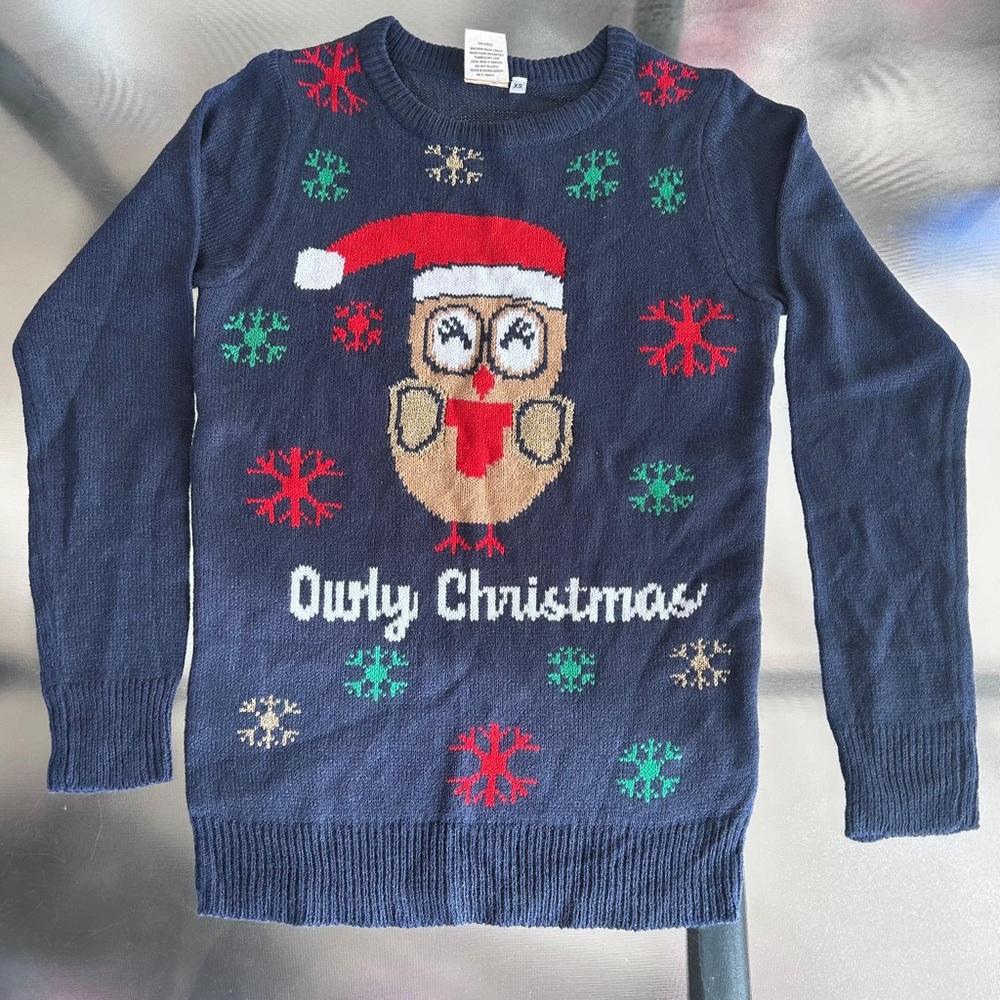 Owly Christmas Sweater NEW XS Adult
